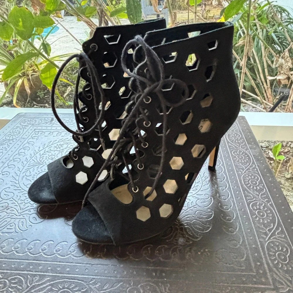 Via Spiga Eloise Black Suede‎ Cage Booties Lace-Up Heels 7.5